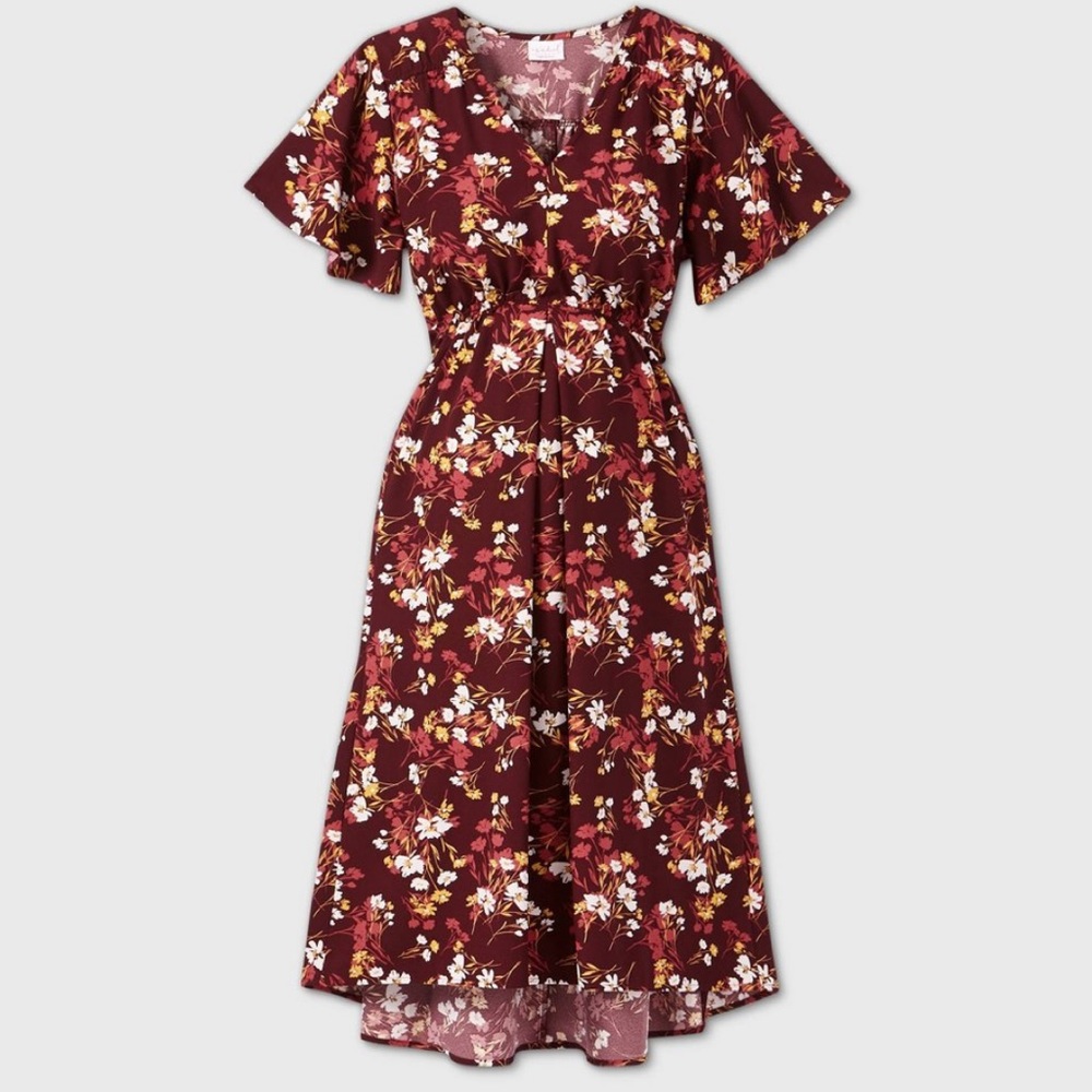 NWT Floral Print Short Sleeve Maternity Dress